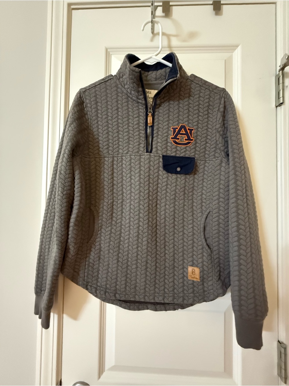 Pressbox Auburn University Gray Quilted Half-Zip Pullover with Navy Accent Small